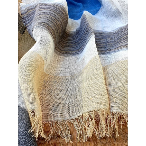 Exquisite J lino skara 